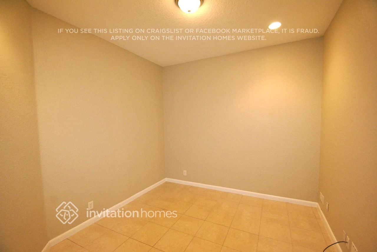 2448 Sandy Cay - Photo 5 of 13