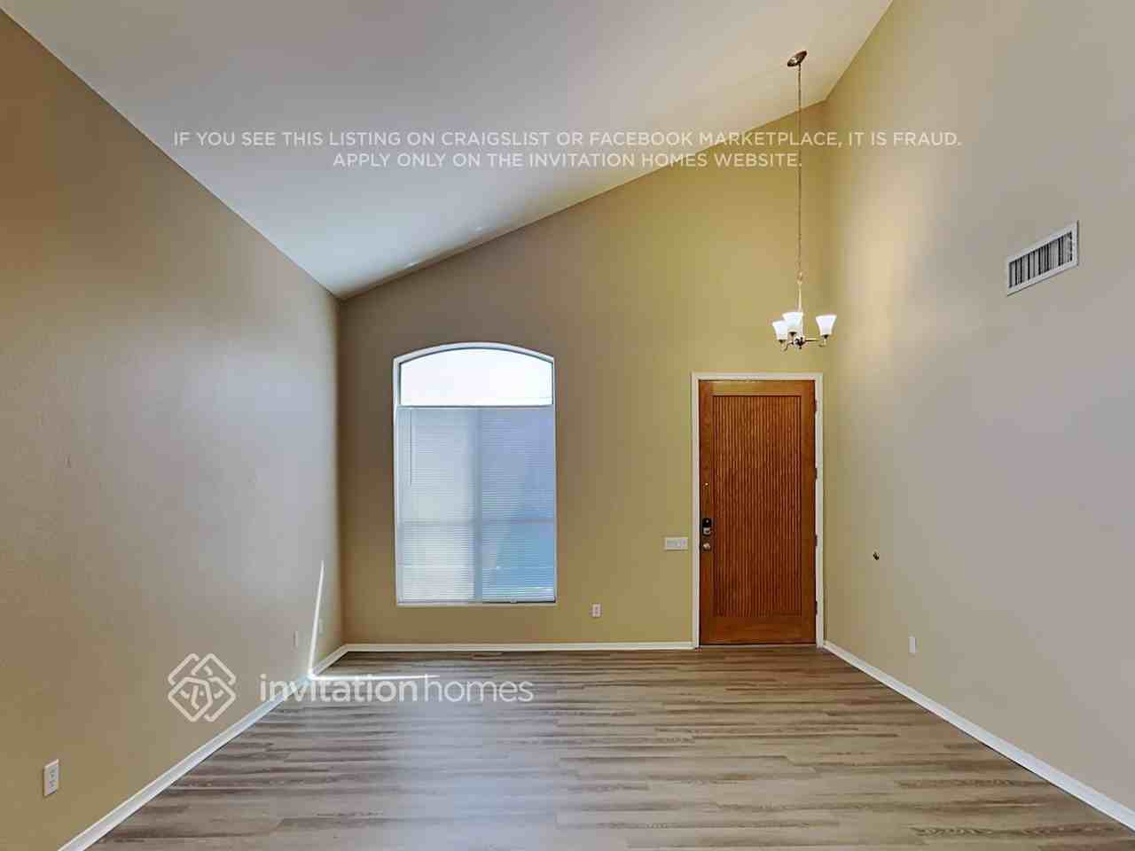 3630 E Page Ave - Photo 4 of 19