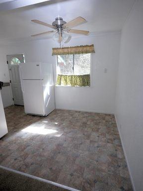 444 Sawyer Rd - Photo 3 of 12