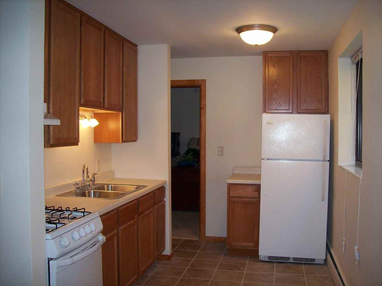 1642 Eustis St Apt 11a #A11 - Photo 5 of 12