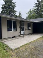 featured image of 418 Ne 5th St #1