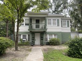 featured image of 1418 E 42nd St #3