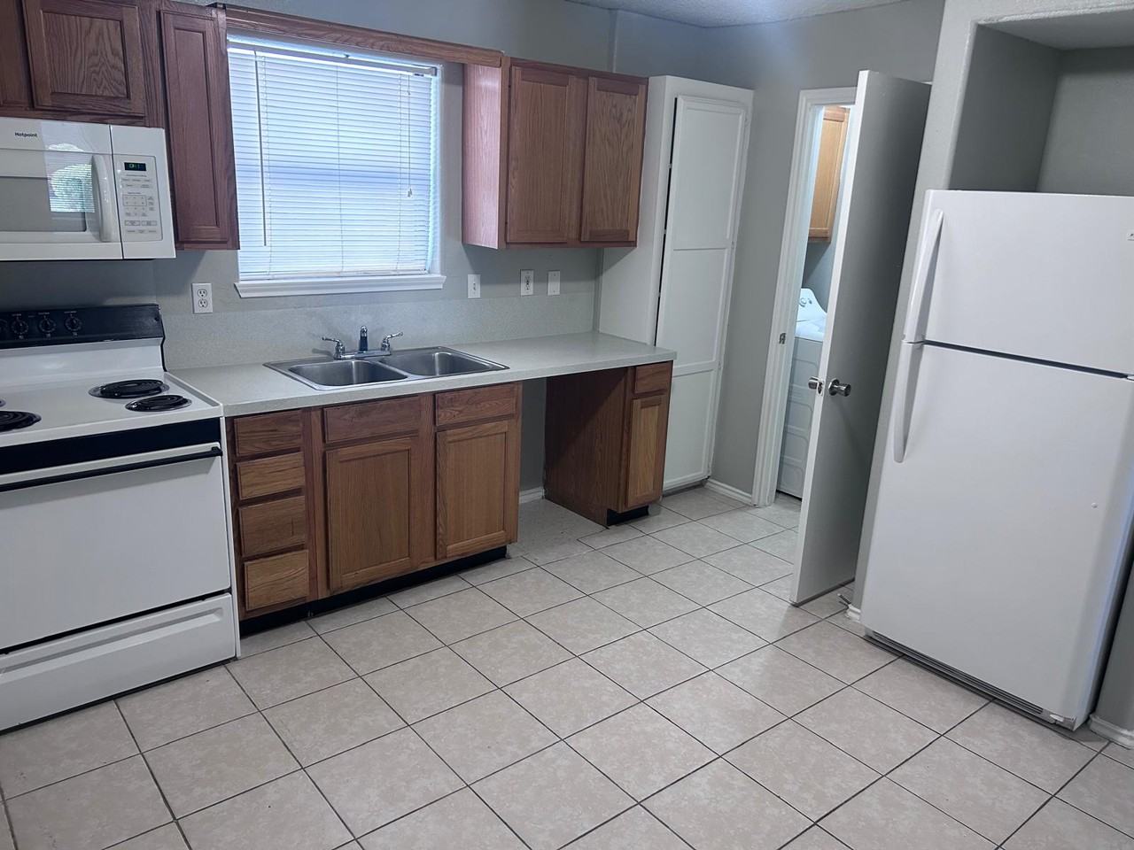 2324 W Elisa Ln #2324-07 - Photo 3 of 10