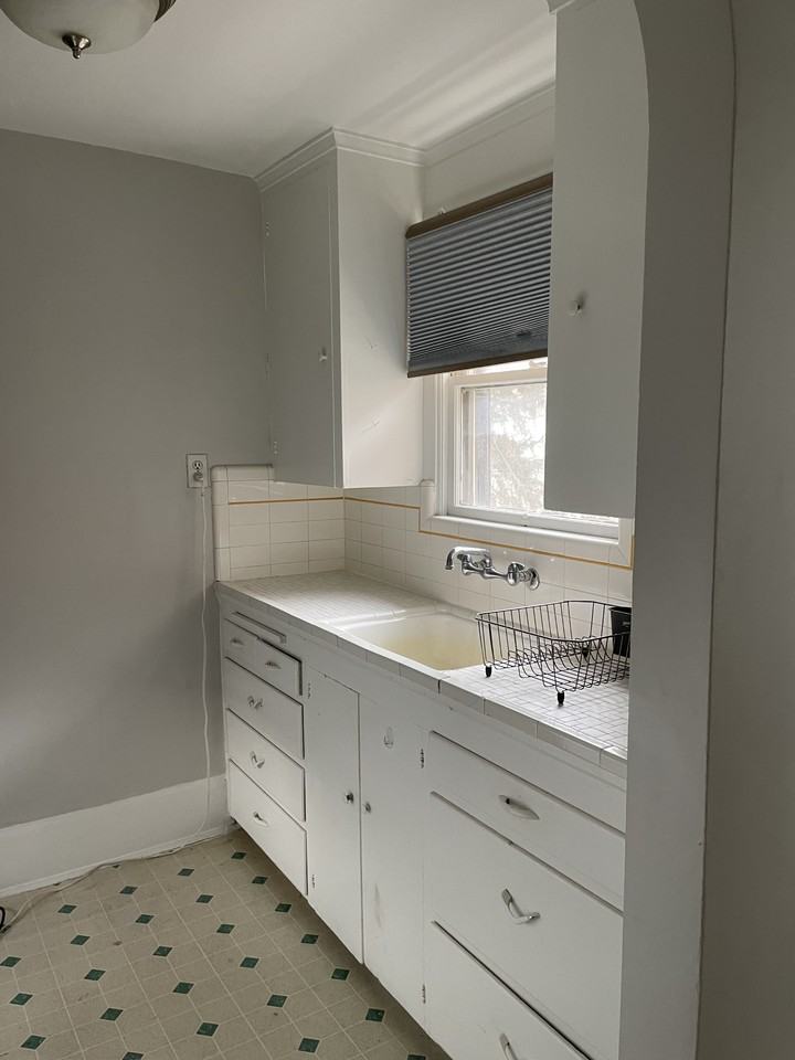 1278 E 100 S #3 - Photo 3 of 22
