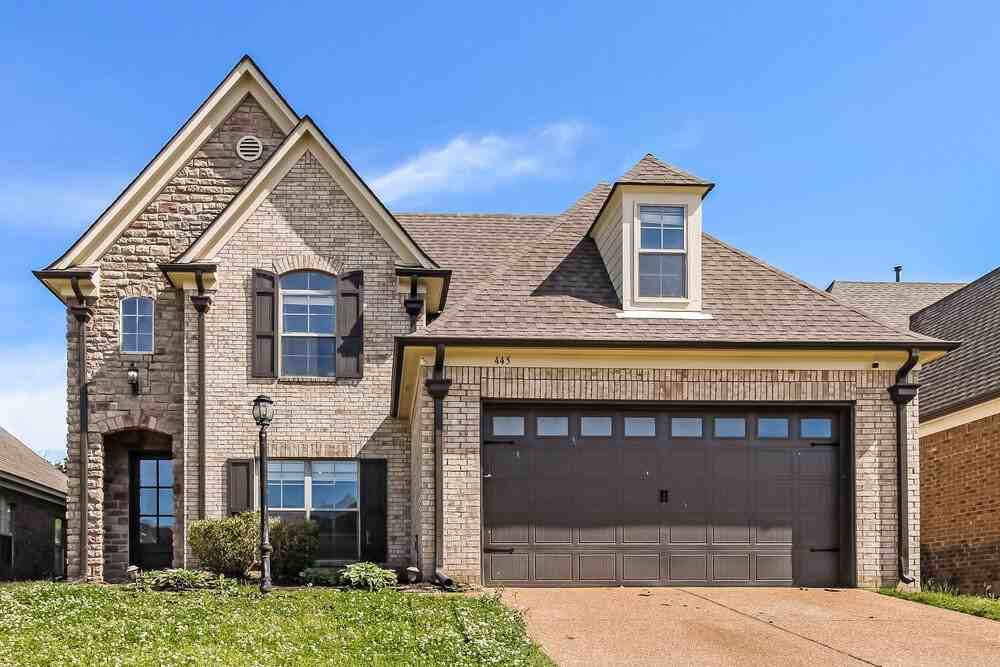 445 Green Willow Cv