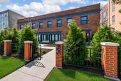4242 Lindell - Photo 1 of 1