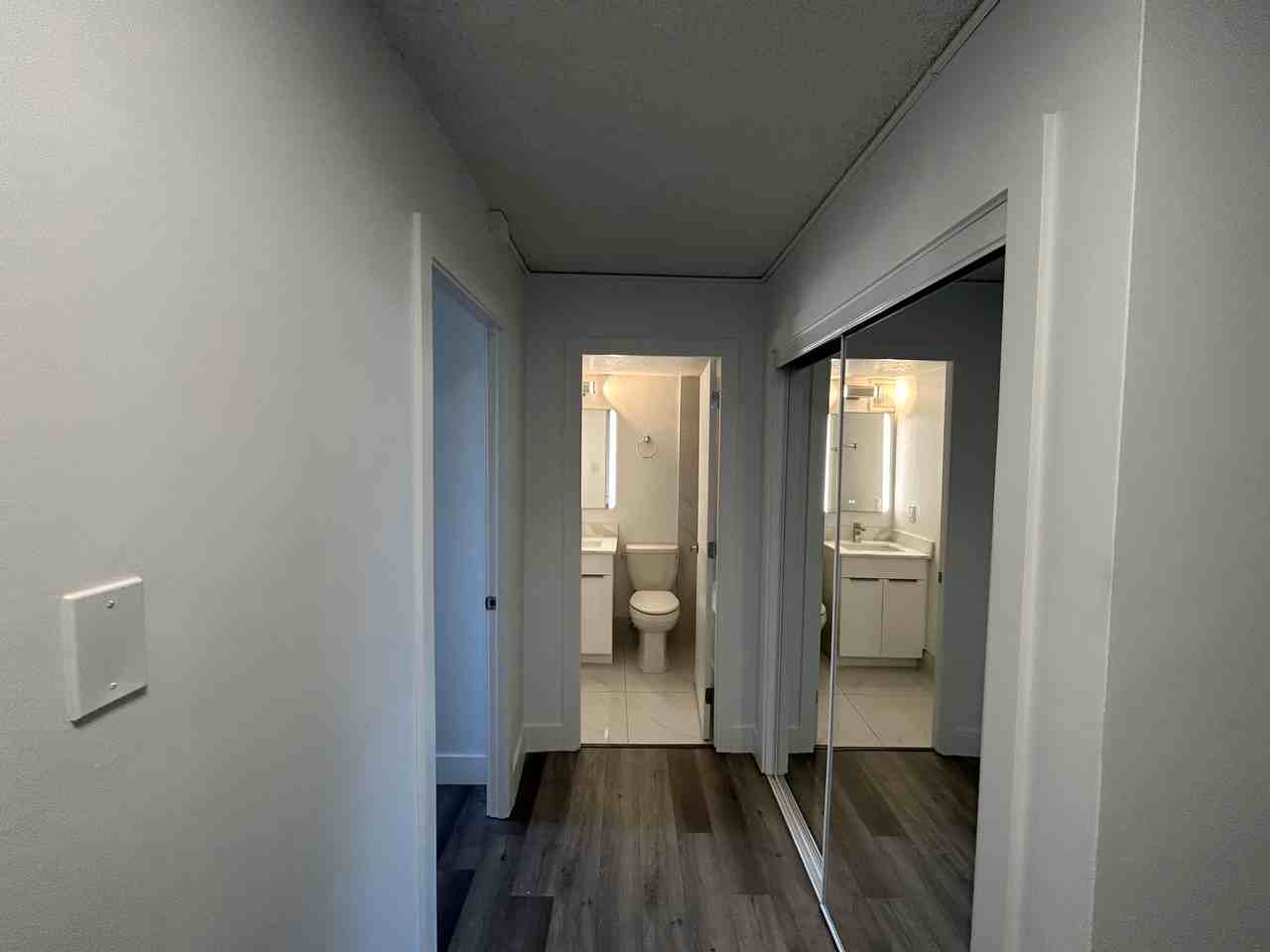 Qute Place - Photo 4 of 8
