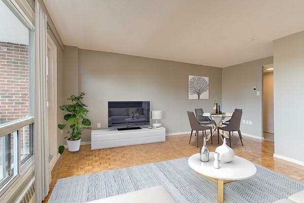 2840 Baycrest Drive - Photo 4 of 8