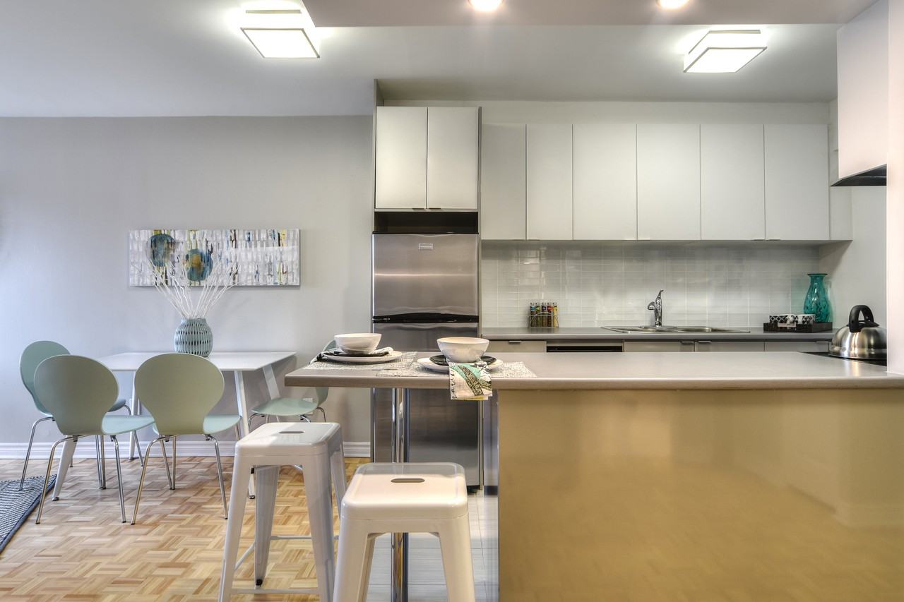 Le 1436 Mackay - Photo 4 of 38