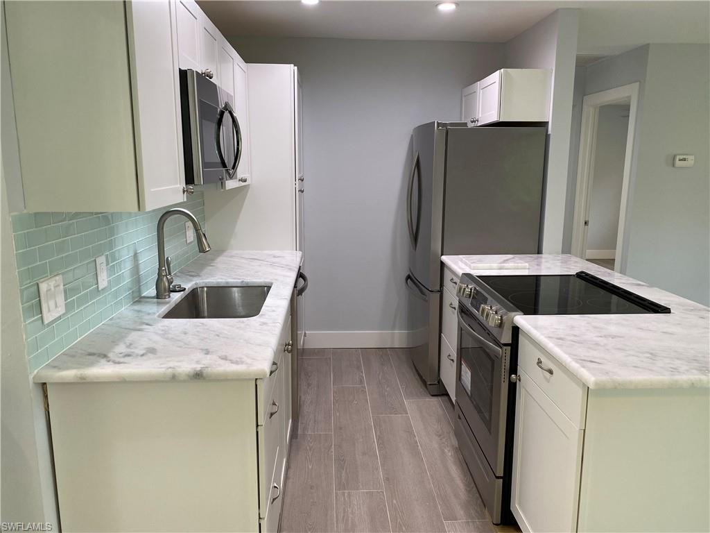 536 101st Ave N #1 - Photo 4 of 16