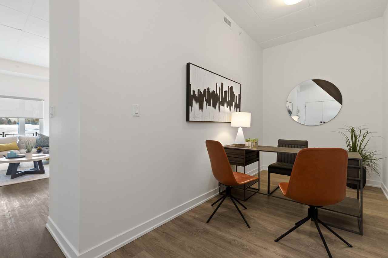Vista Local - Photo 4 of 11