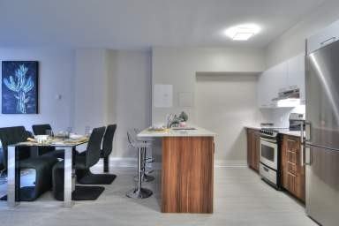 2070 Boul De Maisonneuve O — photo 3