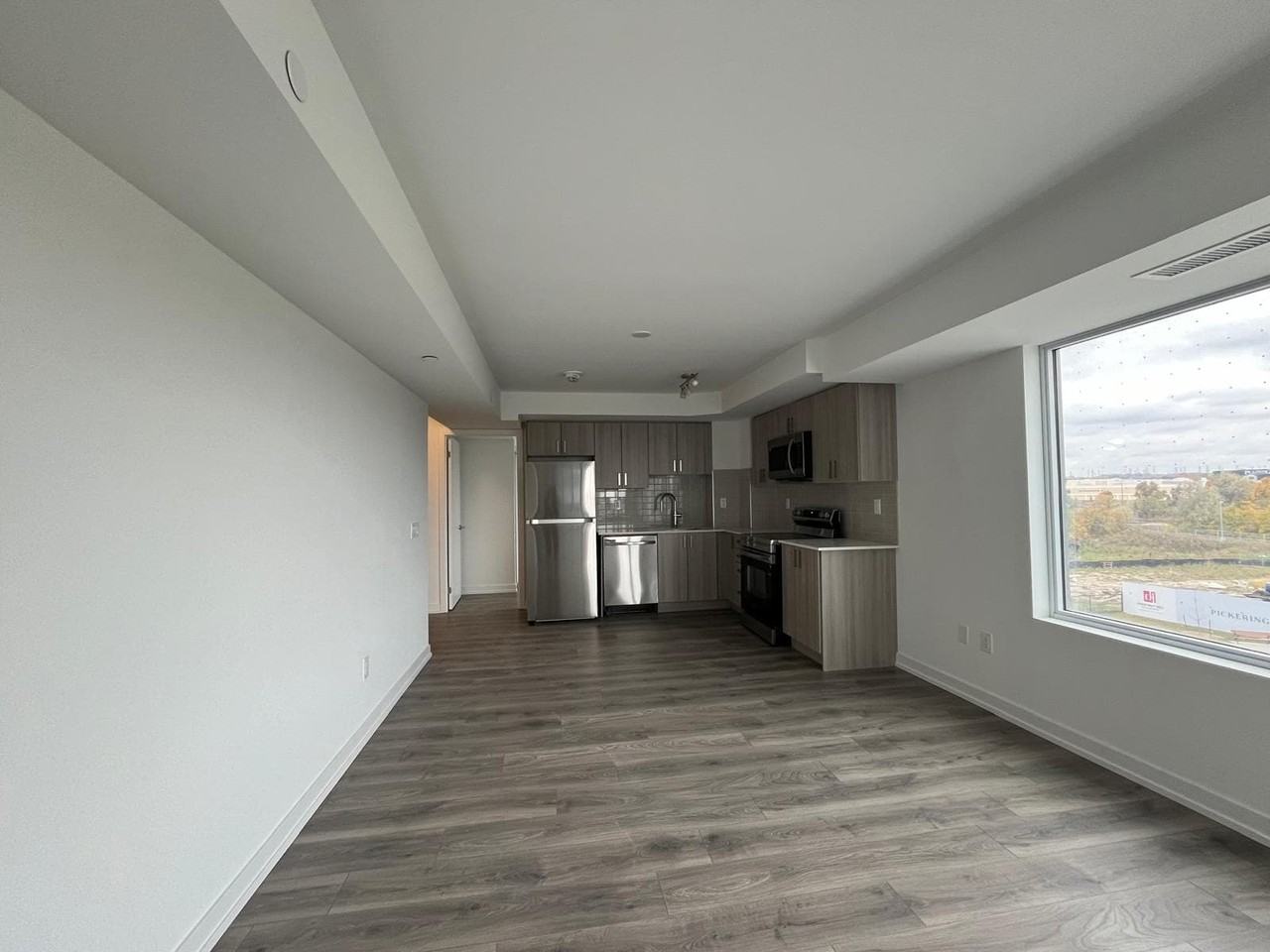 1435 Celebration Dr - Photo 4 of 19