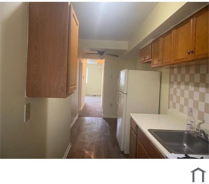 6006 Clay St Ne - Photo 3 of 8