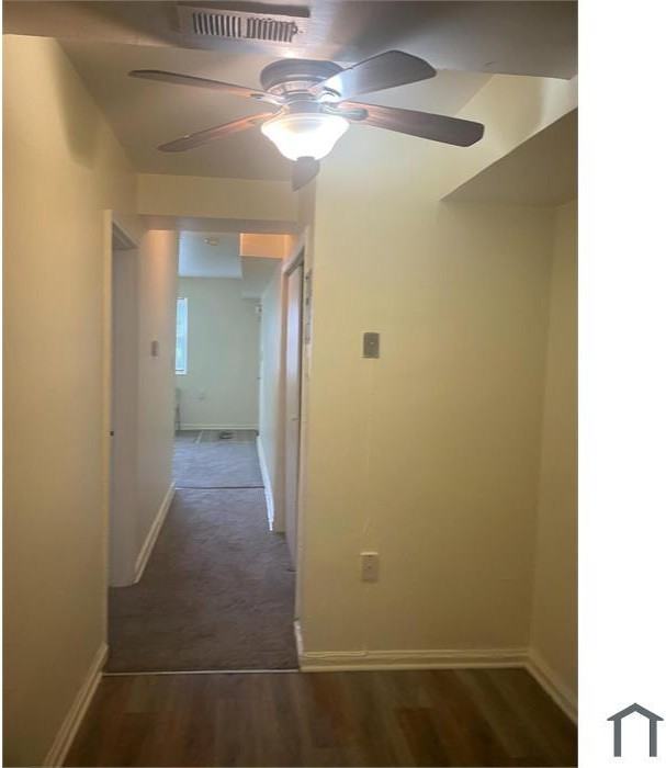 6006 Clay St Ne - Photo 4 of 8