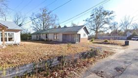 1127 1st Ave Nw - Photo 1 of 1
