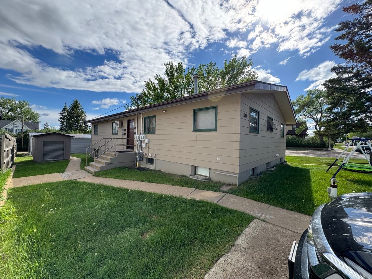 540 3rd Ave W - Photo 2 of 2