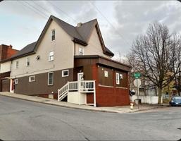 featured image of 1022 Lexington Ave