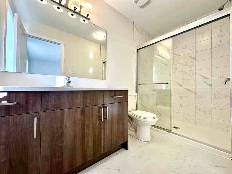 718 Montrichard Rd - Photo 7 of 12