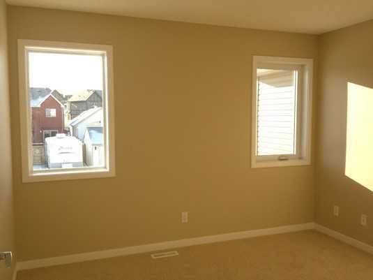 1729 New Brighton Dr Se - Photo 4 of 8