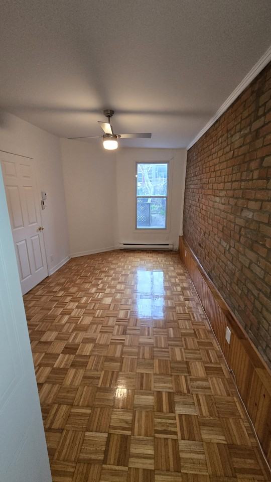 2378 Avenue des Érables - Photo 4 of 10