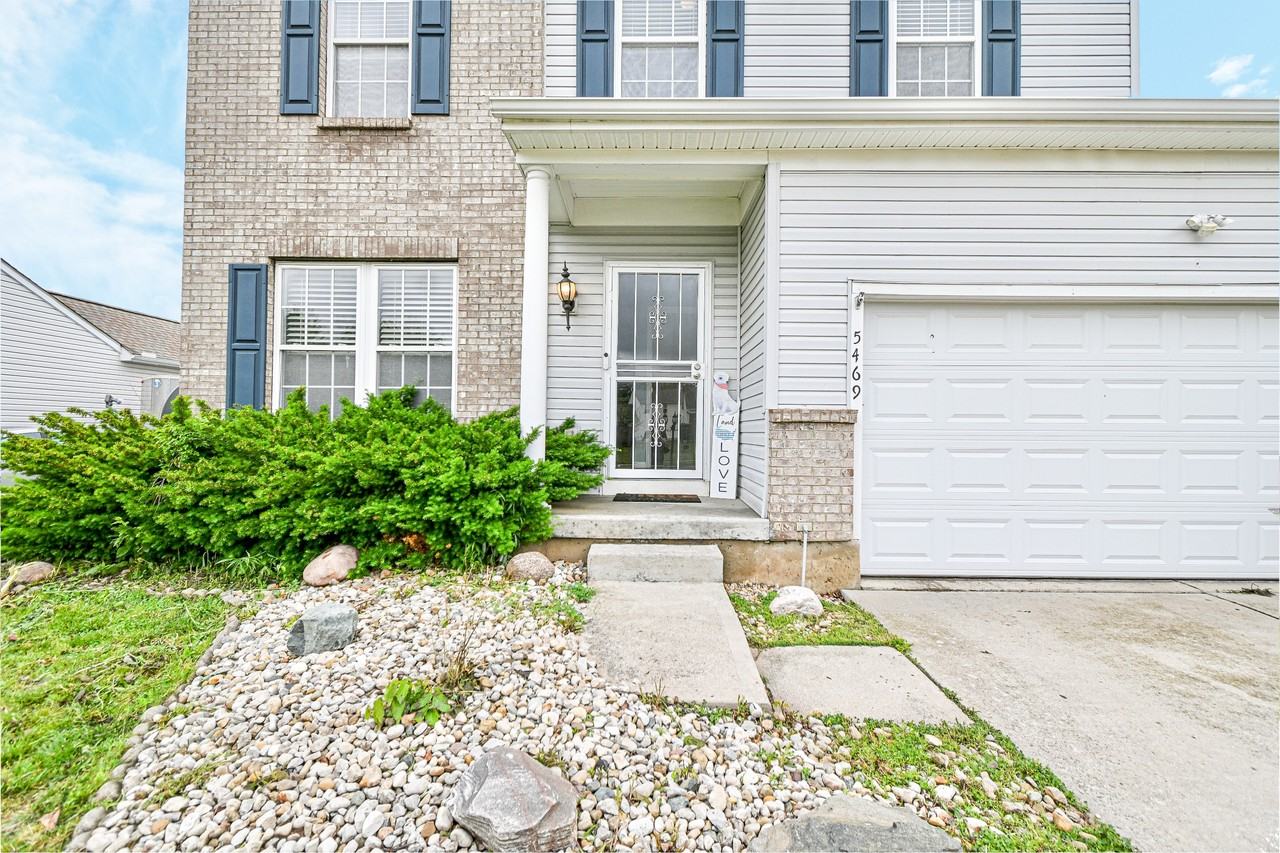 5469 Fairford Ct #1 - Photo 2 of 48