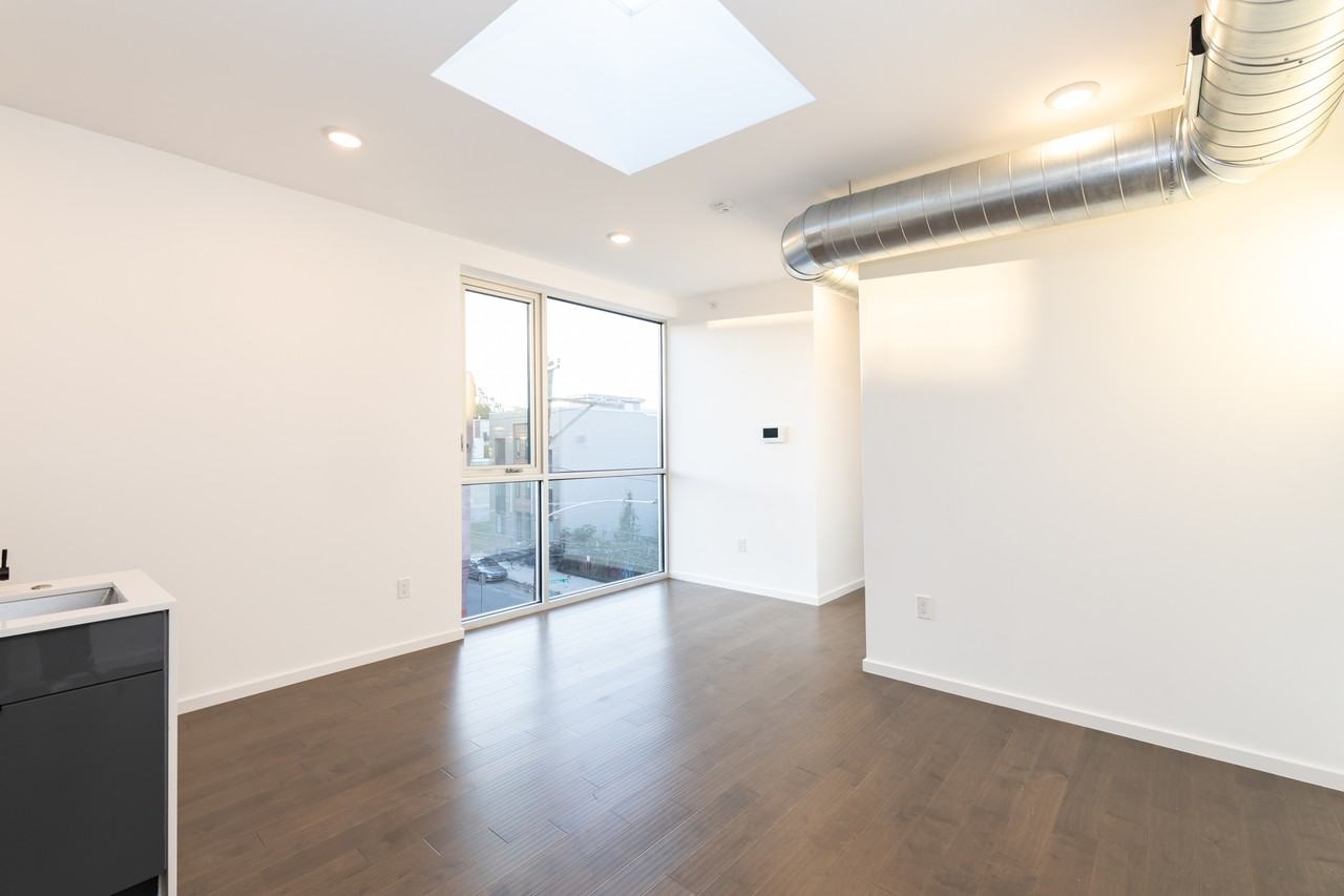620 Diamond St #3 - Photo 6 of 20