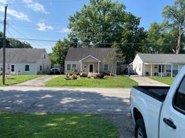 featured image of 1813 Ransburg Ave #1