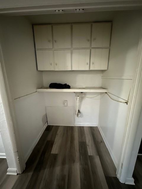 1813 Ransburg Ave #1 - Photo 3 of 4