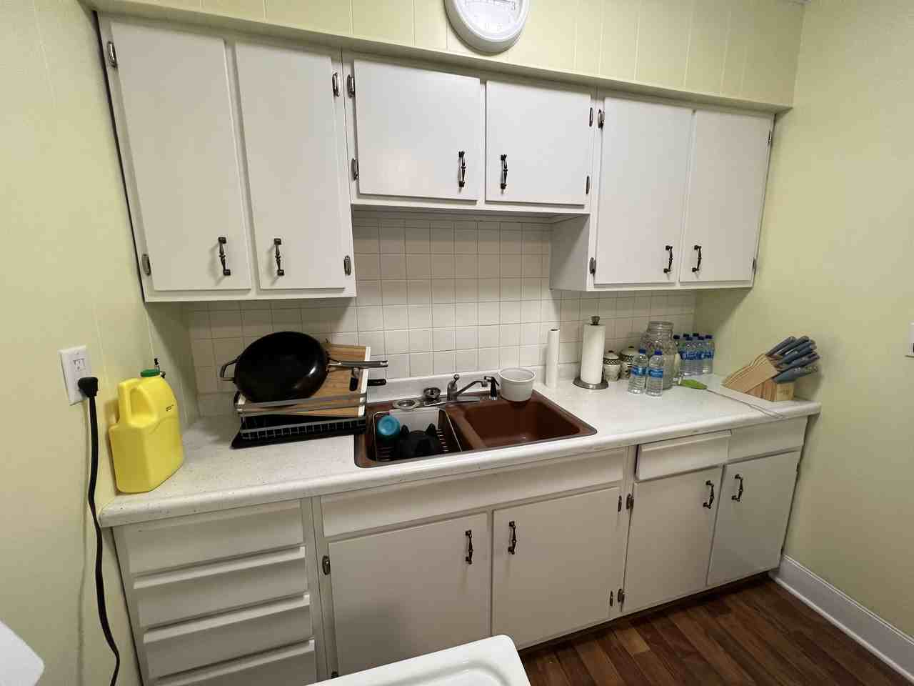 118 Linden St #118 - Photo 3 of 13