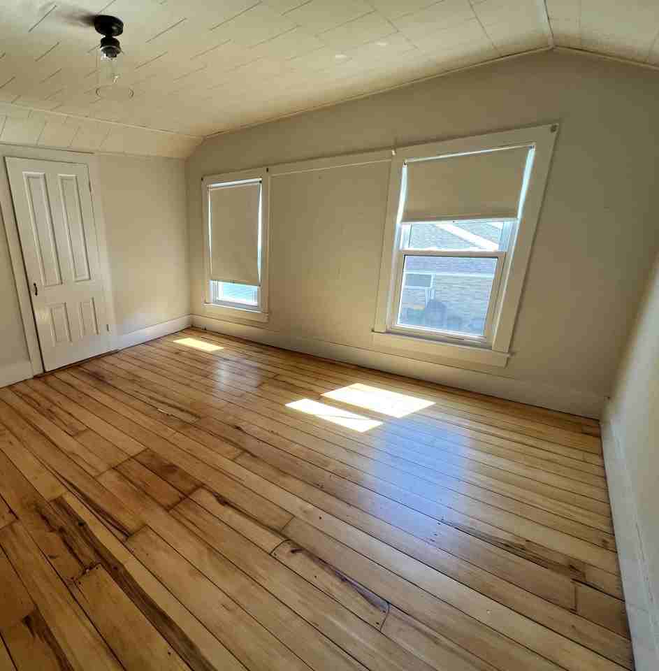 118 Linden St #118 - Photo 4 of 13