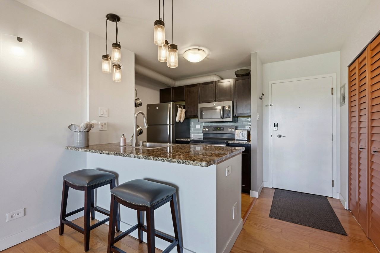 400 S Lafayette St #701 - Photo 2 of 38