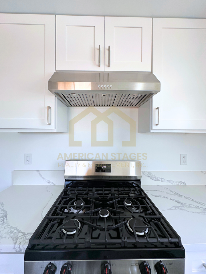 239 N E St #ADU - Photo 7 of 21