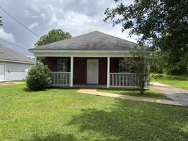featured image of 510 Schwarz St #1