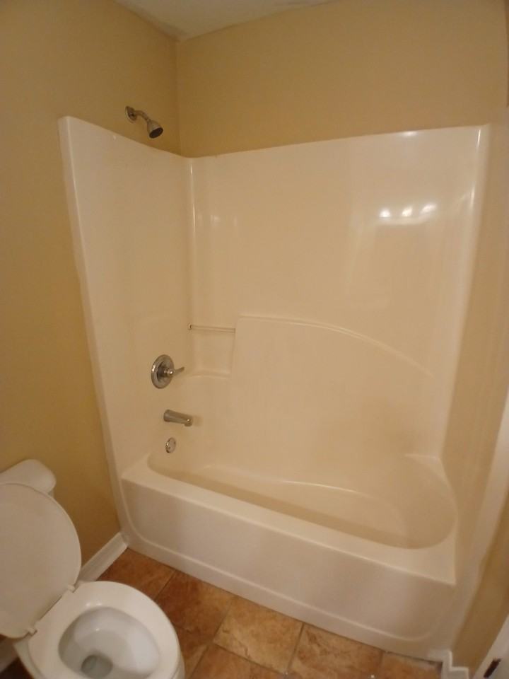 510 Schwarz St #1 - Photo 5 of 8
