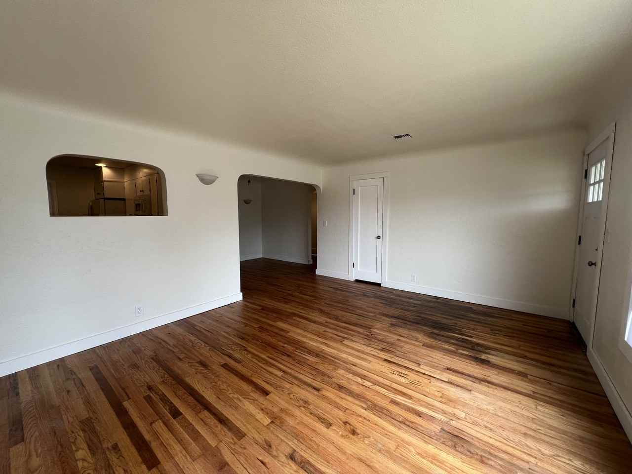 540 Tangent St #1 - Photo 4 of 22