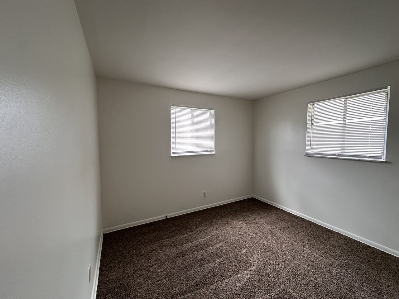 154 East Walnut StreetApt 1 #1 - Photo 5 of 7