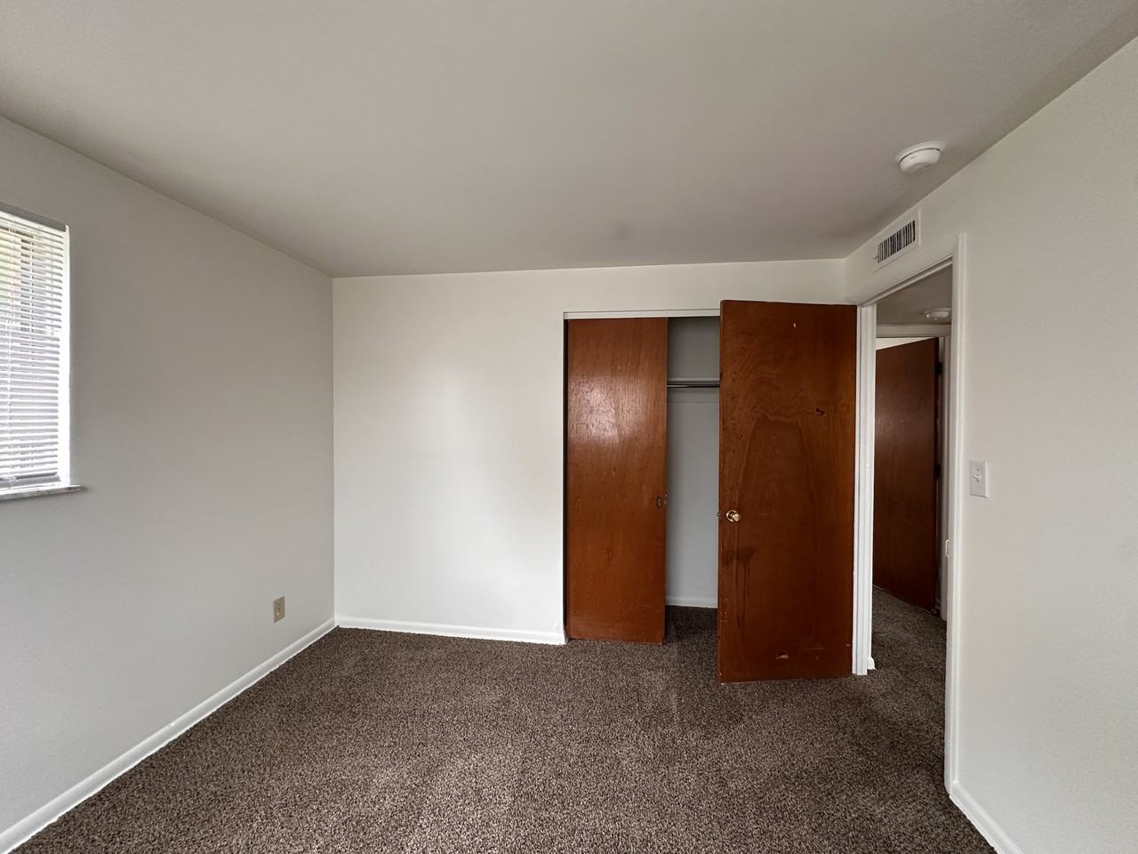 154 East Walnut StreetApt 1 #1 - Photo 6 of 7