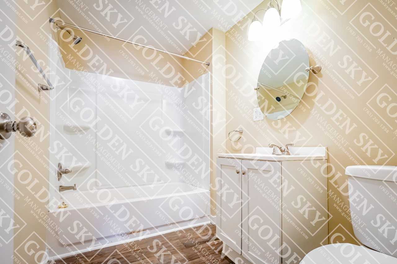 907 S Beacon St #1 - Photo 4 of 10