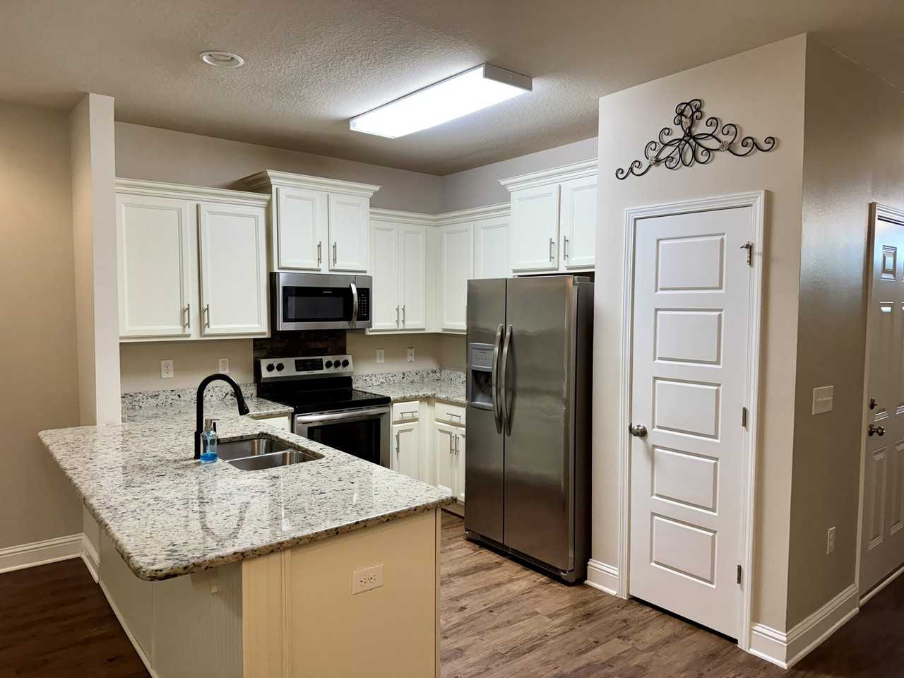 25806 Pollard Road - 1Unit 25 #1 - Photo 6 of 11