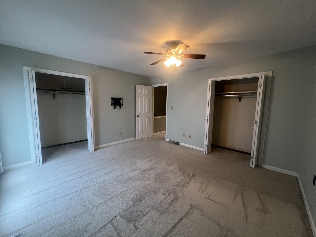 1232 Van Voorhis Road - 1Unit D3 #1 - Photo 2 of 17