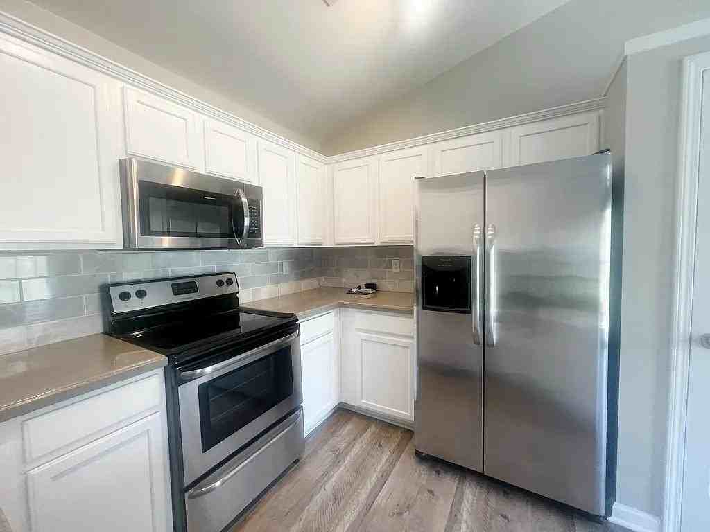 113 Garfield Ln #1 - Photo 6 of 31