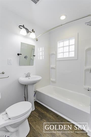 820 S Hackley St #1 - Photo 4 of 7