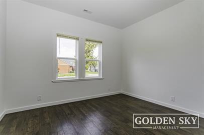 820 S Hackley St #1 - Photo 7 of 7