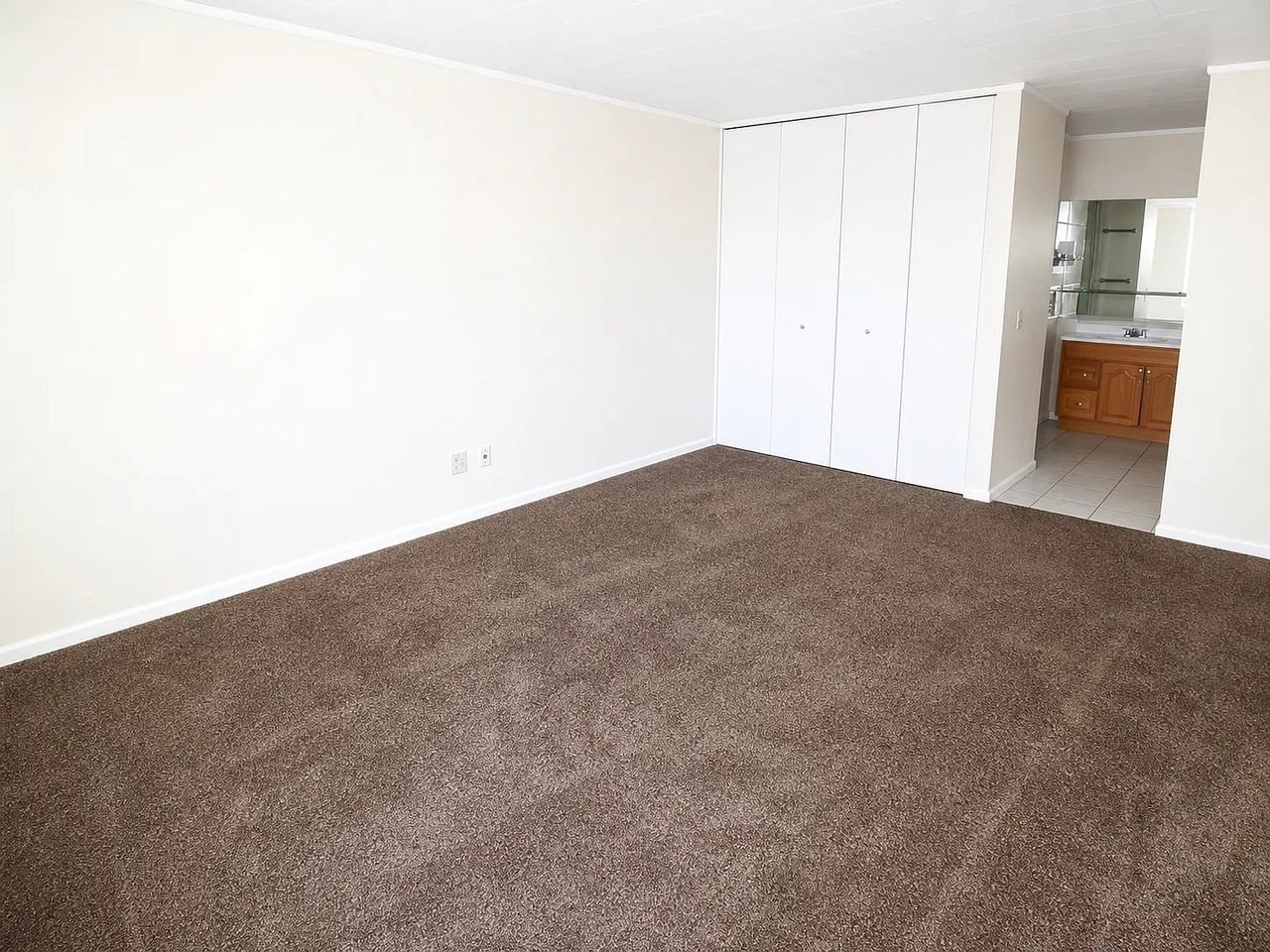 220 SOUTH HOME AVENUEAPT 604 #604 - Photo 5 of 13