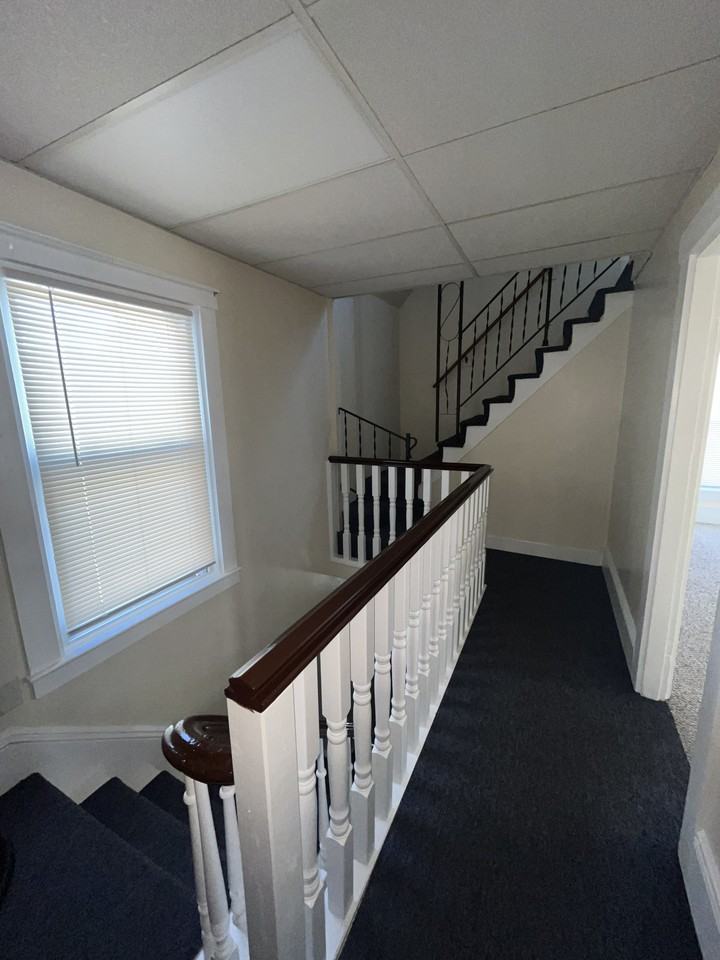 10 Ash St #2 - Photo 3 of 11