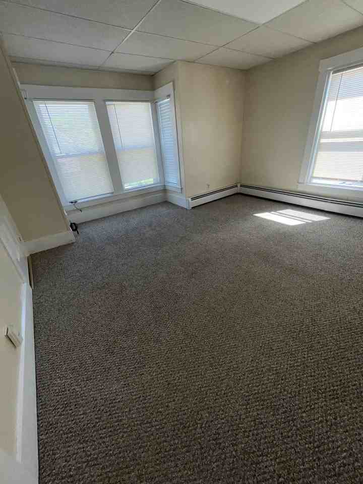 10 Ash St #2 - Photo 6 of 11