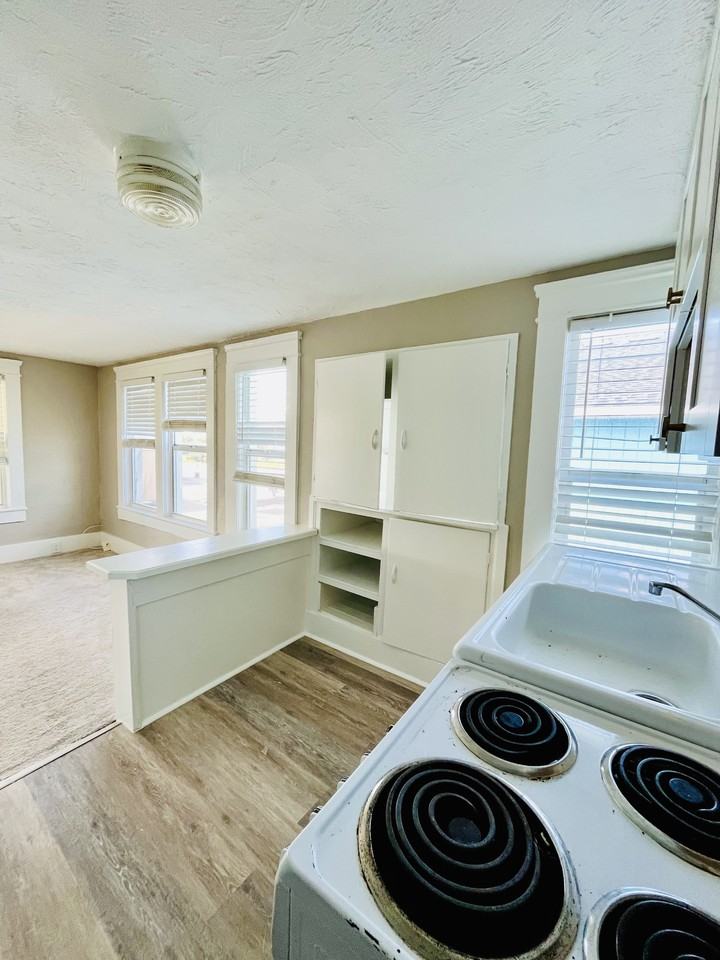 307- 311 South Grandview Avenue - 307-3 #307-3 - Photo 2 of 23