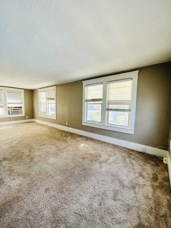 307- 311 South Grandview Avenue - 307-3 #307-3 - Photo 3 of 23