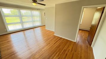 featured image of 1005 W 35th Ave